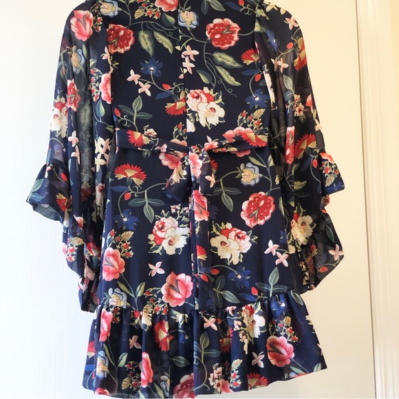NWOT Betsy Johnson Floral dress. - Picture 11 of 11